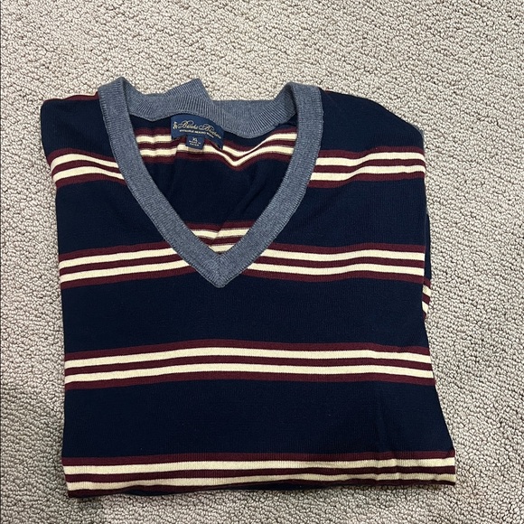 Men's Brooks Brothers Striped V-Neck Sweater - Picture 4 of 4